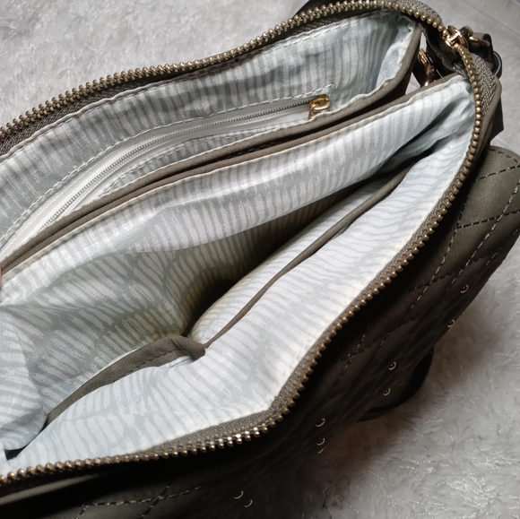 Womens Olive Suede shoulder/ crossbody bag - Picture 3 of 3